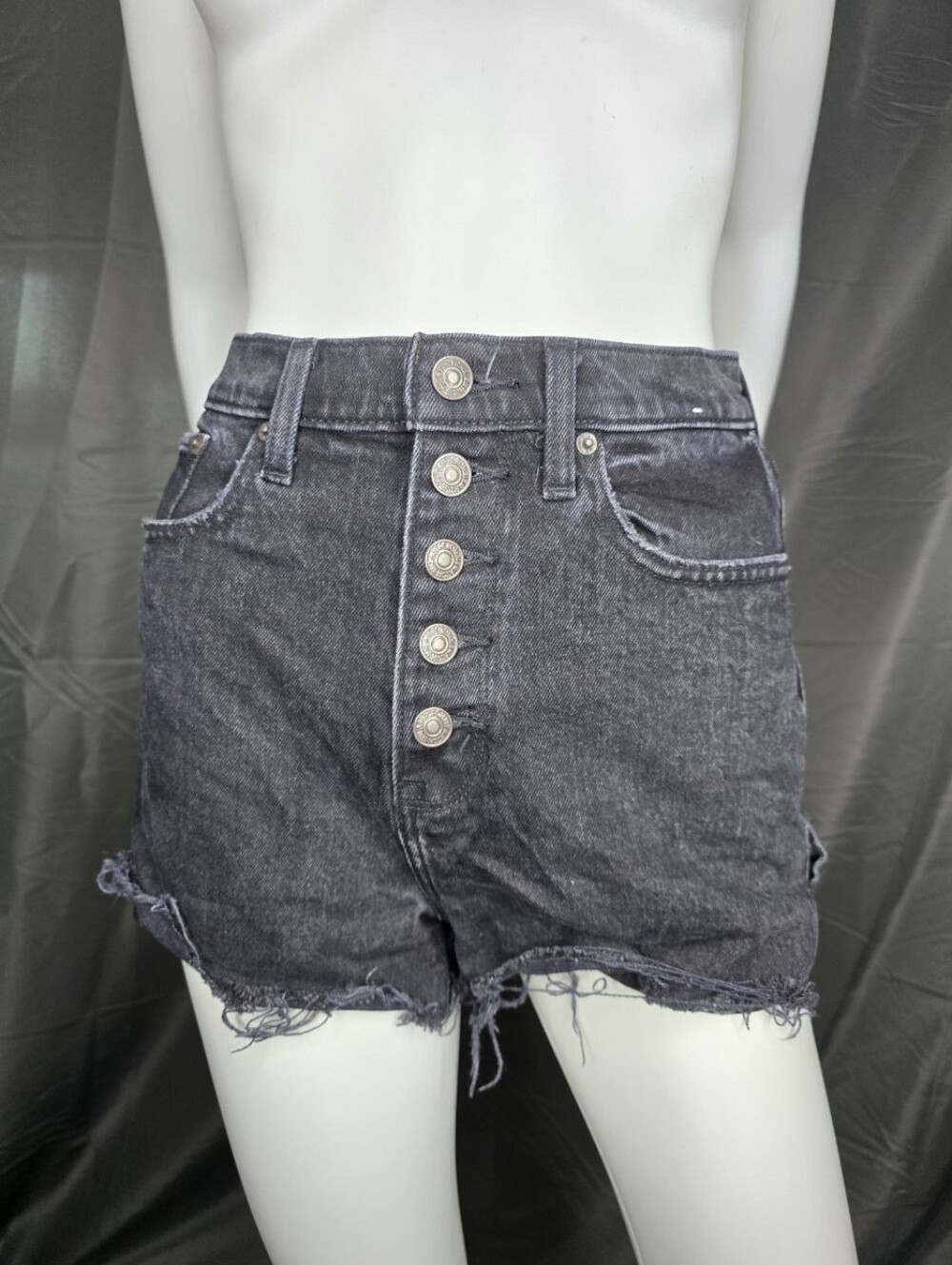 Abercrombie & Fitch Charcoal Black High Rise Mom Short Curve Love